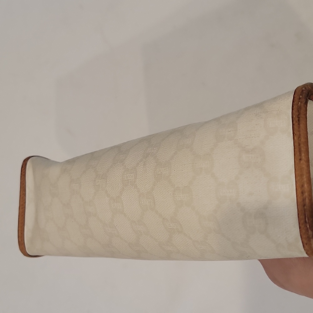 Authentic Gucci Plus Pouch - image 8